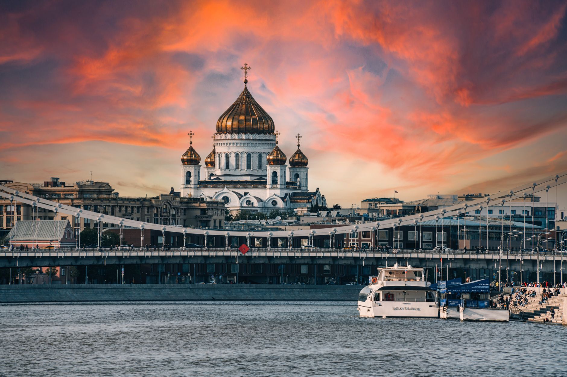 8 Russia Travel Tips You Should Know Before Your Trip and 3 Packing Must-Haves