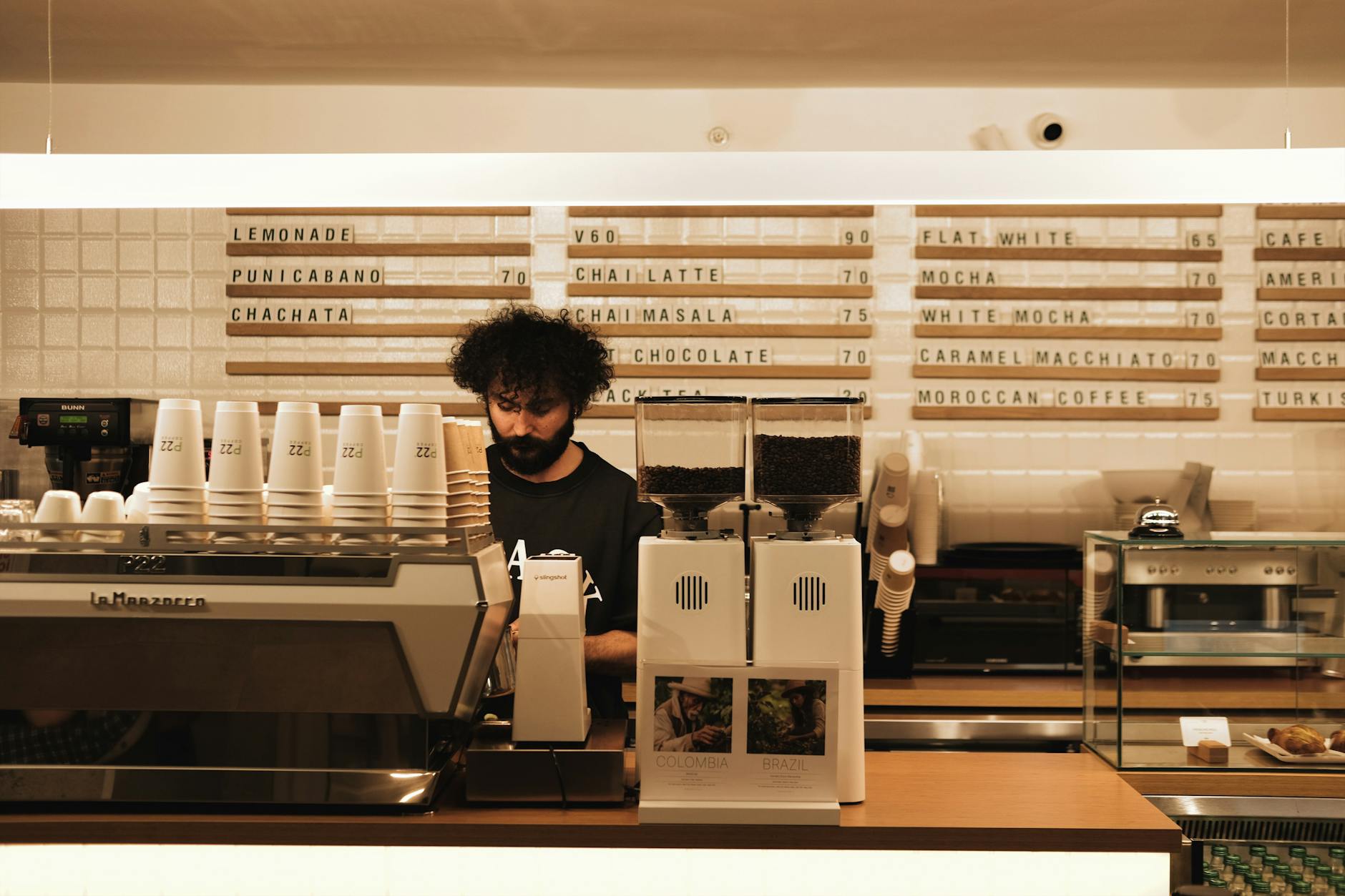 What Makes a Coffee Shop "Artisanal" in Moscow?