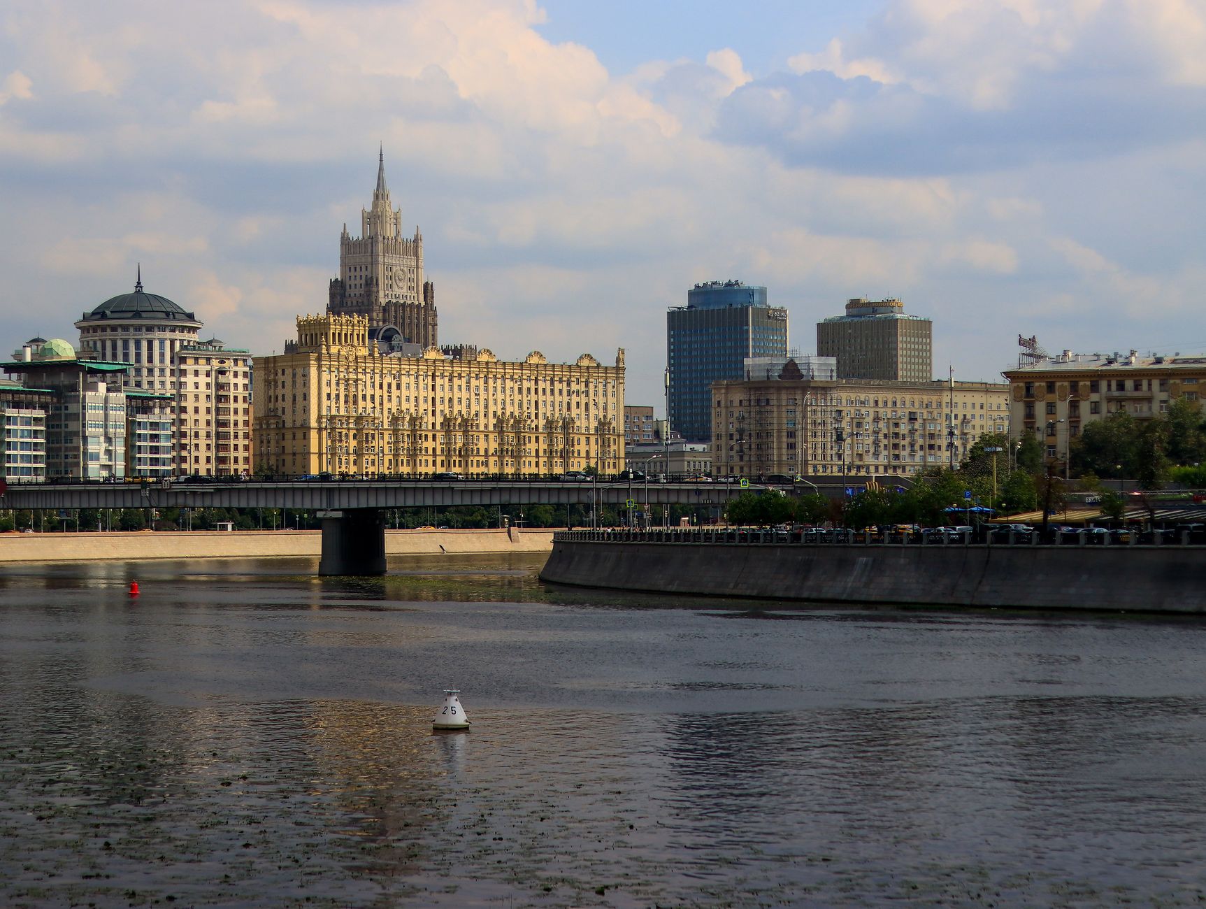 Getting to Vnukovo International Airport