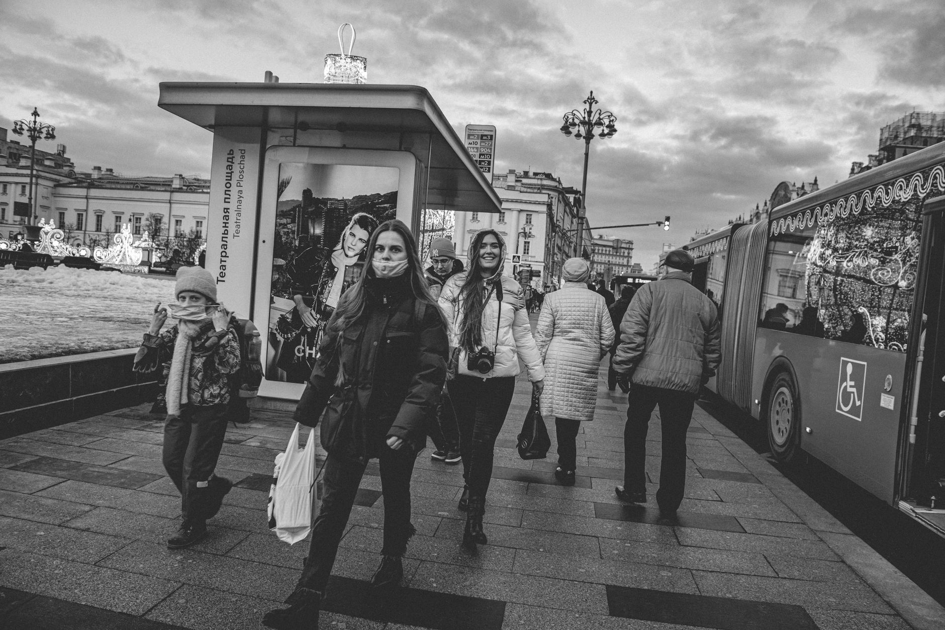 Bus 851: The Budget Choice That Takes Patience