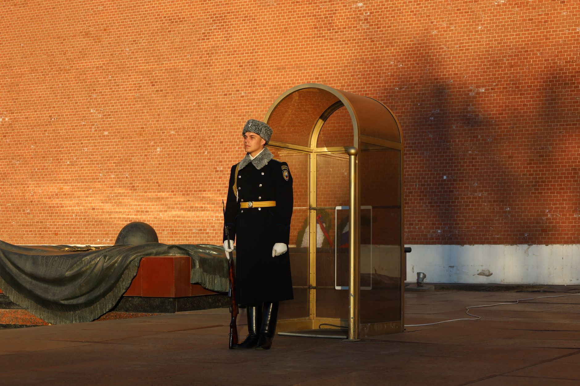 Dress Code and Security Rules: What Guards Actually Enforce
