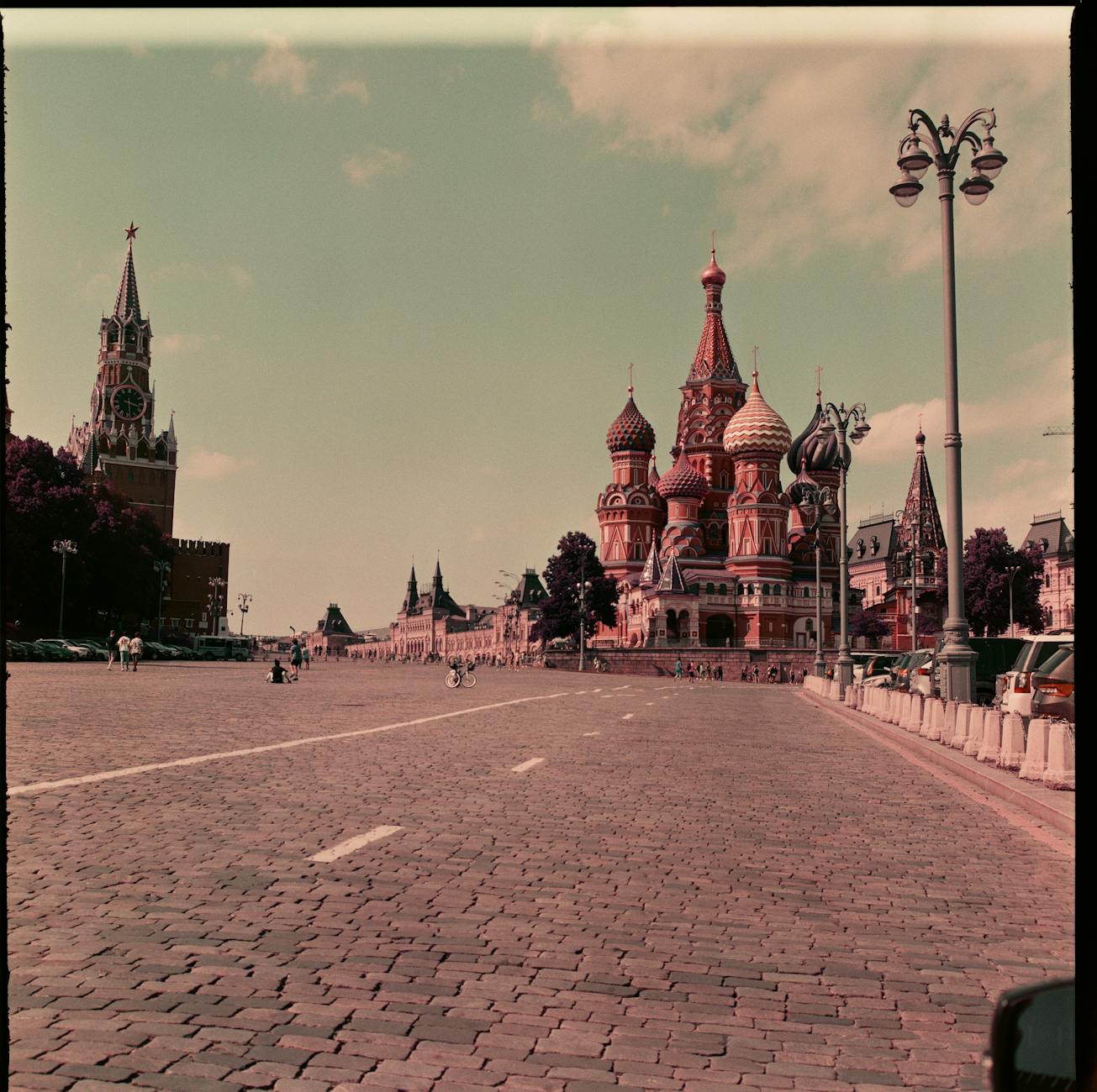 Day 1 (Moscow): Red Square, Kremlin Grounds, and Alexander Garden Walk