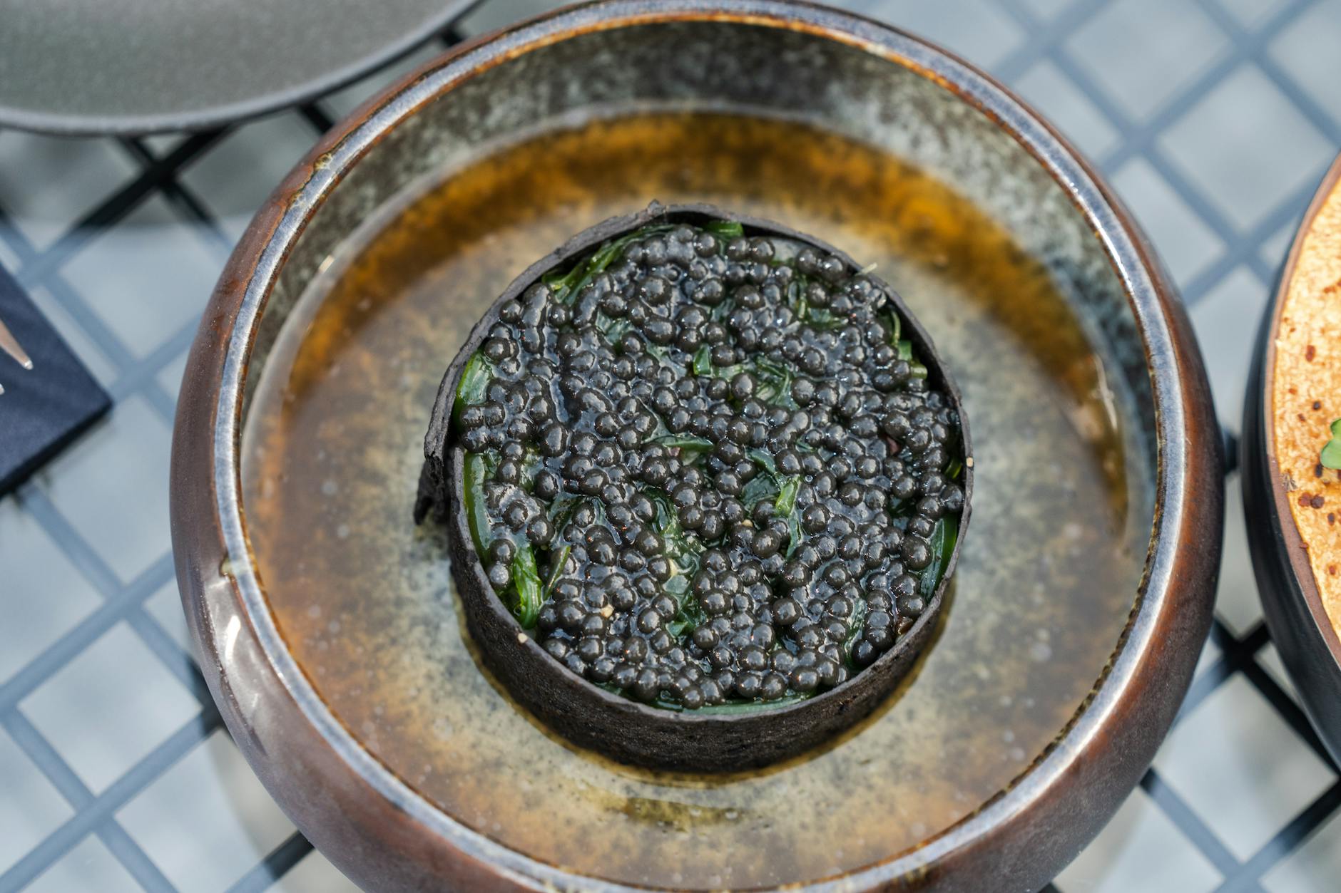 Where to Taste Almas Caviar in Moscow in 2026